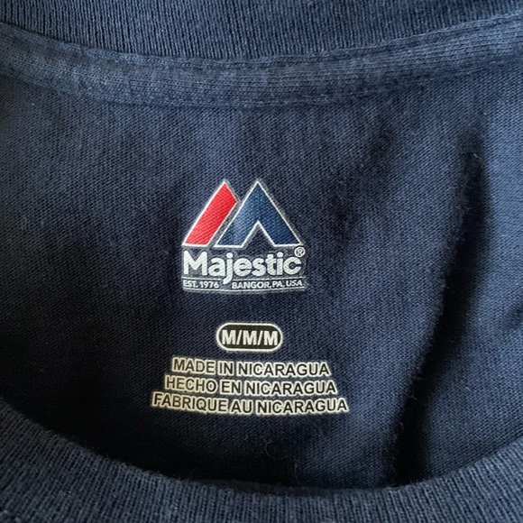 New England Patriots T-Shirt 🏈 - Picture 3 of 3